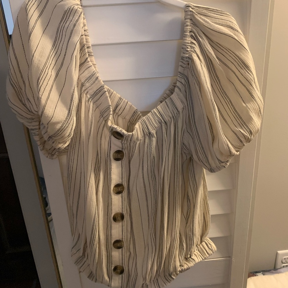 American eagle top